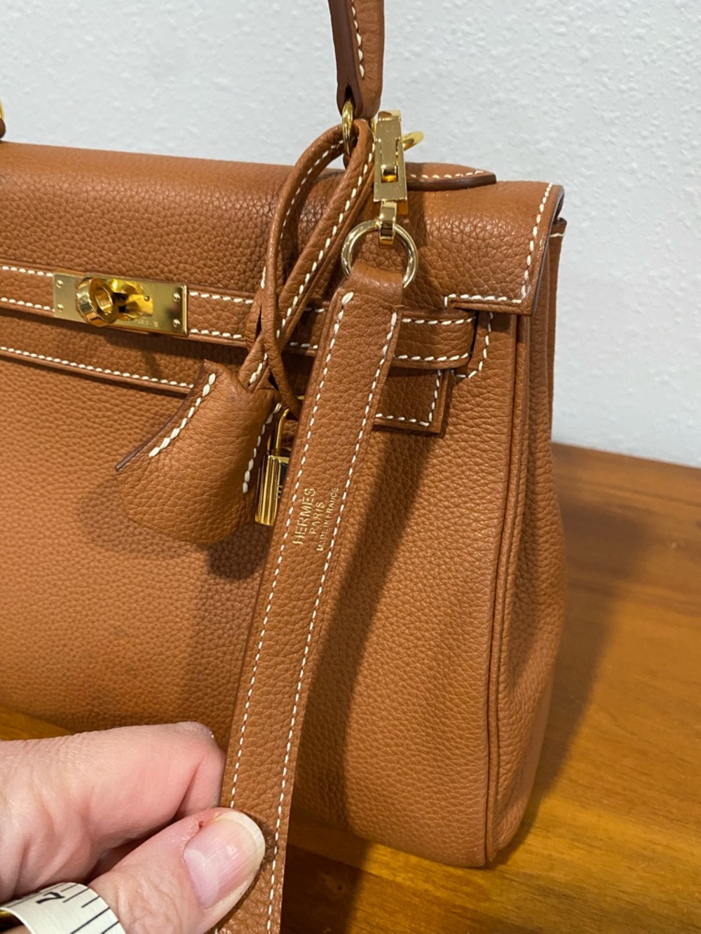 Classic Tan Leather Top-Handle Bag with Gold Hardware - Picture 15 of 15